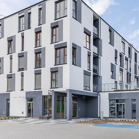 Warta Residence Apartments By Noclegi Renters بوزنان المظهر الخارجي الصورة