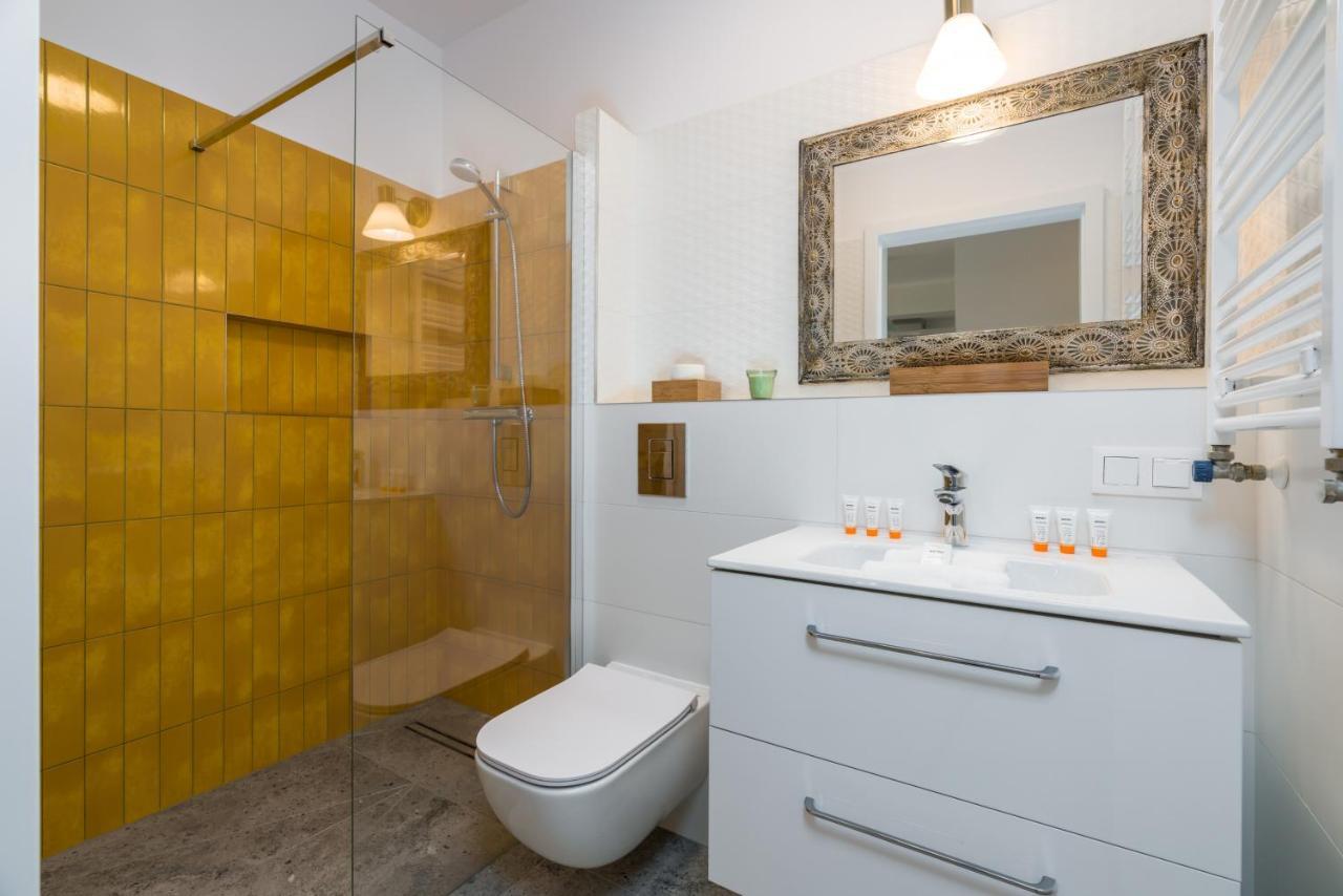 Warta Residence Apartments By Noclegi Renters بوزنان المظهر الخارجي الصورة