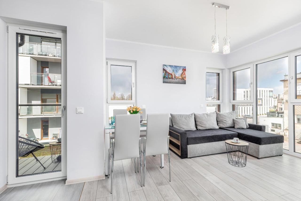 Warta Residence Apartments By Noclegi Renters بوزنان المظهر الخارجي الصورة